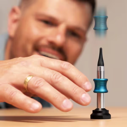 💥Kinetic Desk toy That Performs Impossible Landing