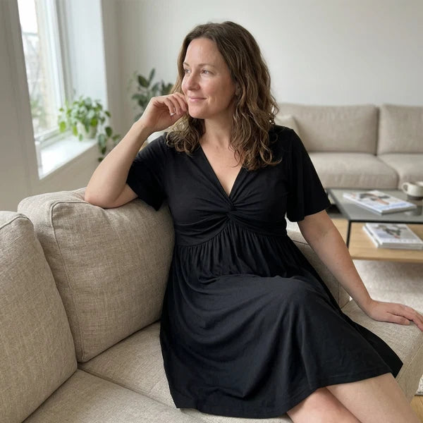 👗 50% OFF NOW! 🌸 Elegant V-Neck Twist Front Dress with Pockets – Flattering ruched waist, breathable & flowy – perfect for work, weddings or date nights – chic and functional 💃