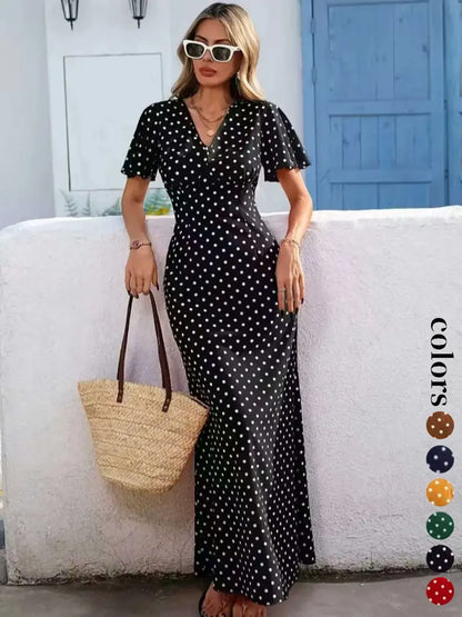 Women's Bohemian V-Neck Short Sleeve Long Dress, Summer Casual Polka Dot Vacation Style, New European and American Fashion Casual Wear
